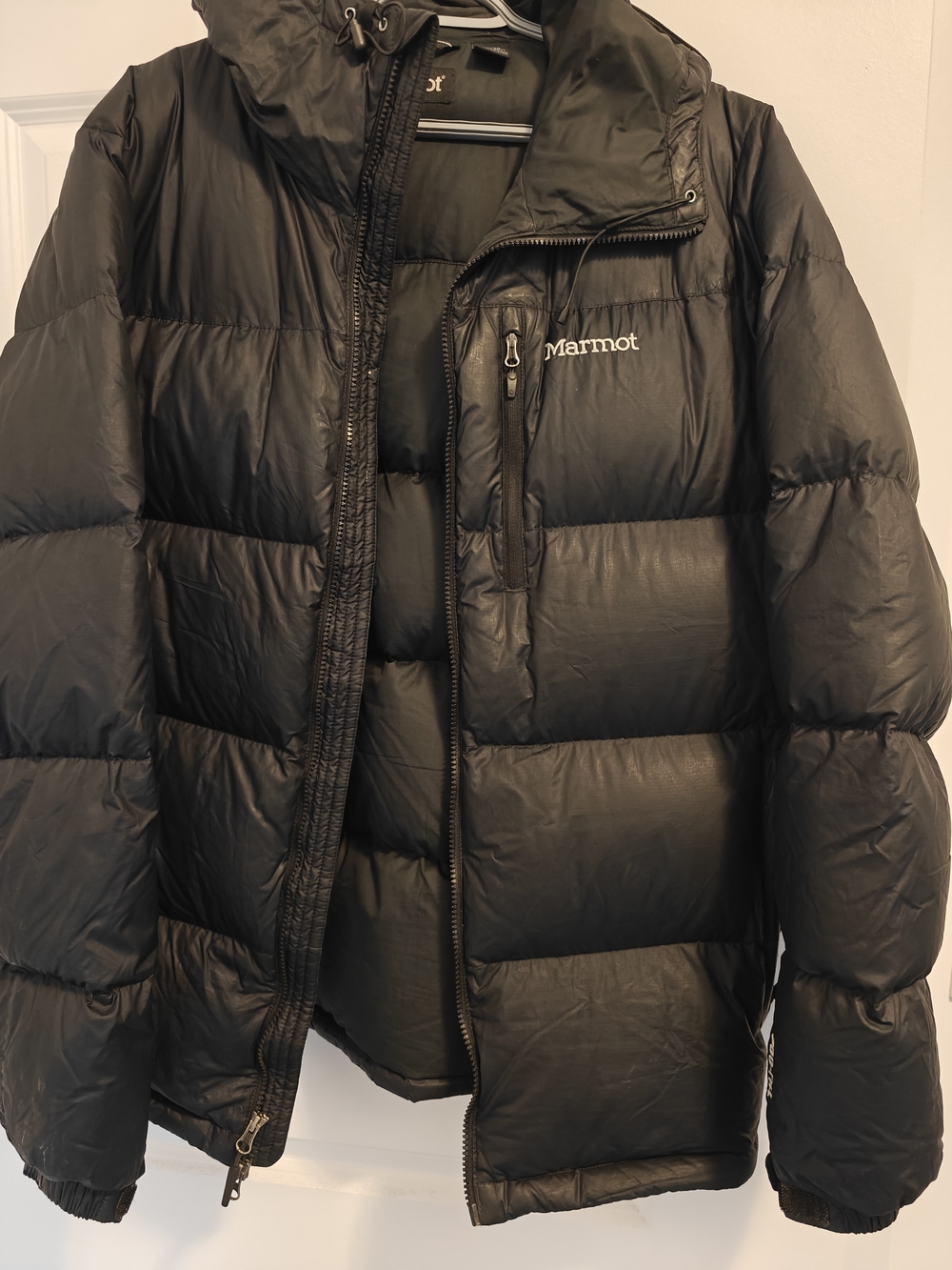 Marmot Men's Black Hooded Puffer Jacket